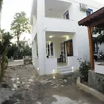 The Hello Hotel 3*