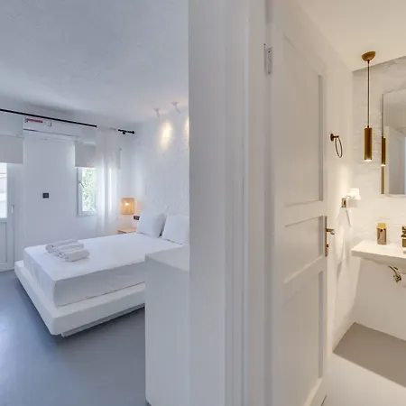 The Hello Ξενοδοχείο 3*