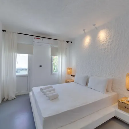 Ξενοδοχείο The Hello 3*