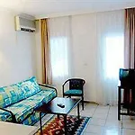 The Hello 3* Gumbet