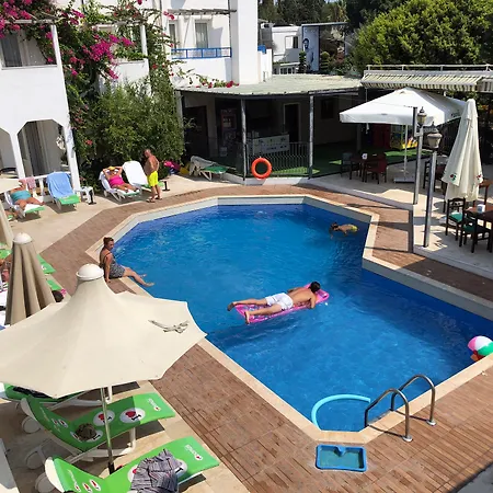 The Hello Otel 3*