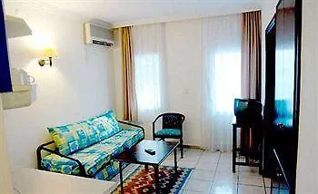 The Hello 3* Gümbet