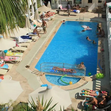 The Hello Otel 3*