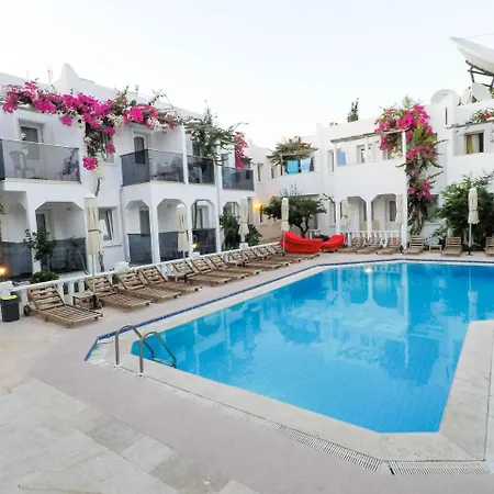 Otel The Hello 3*
