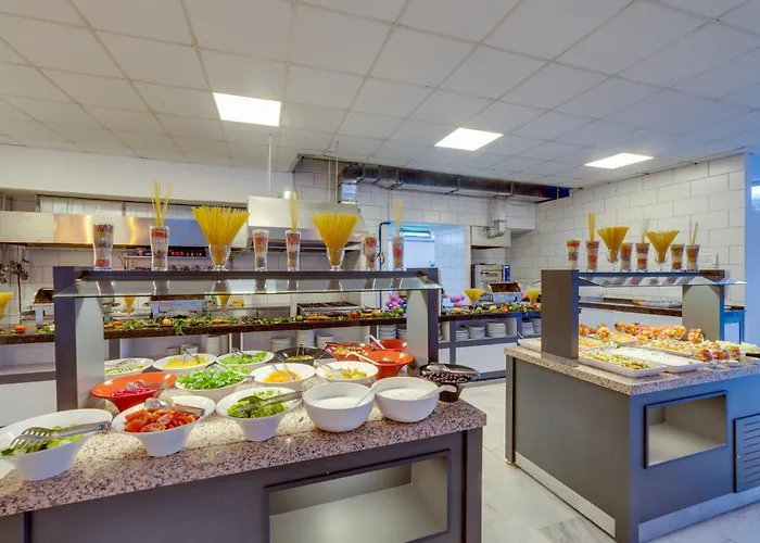 The Hello فندق 3*