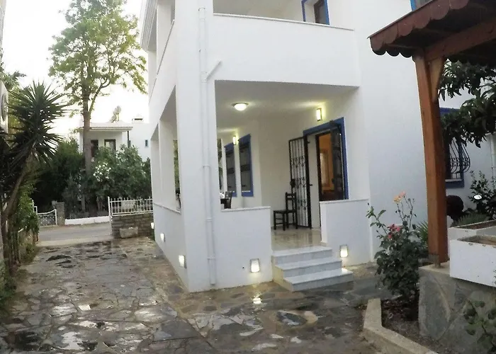 The Hello Szálloda 3*